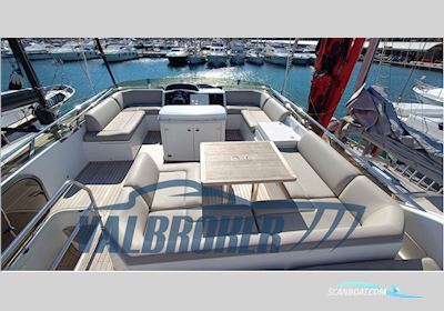 Princess Yachts 62 Fly Motorbåt 2010, med Caterpillar C18 motor, Italien