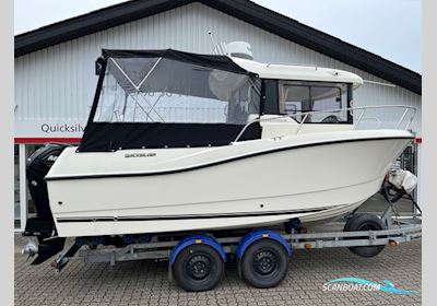 Quicksilver Captur 605 Pilothouse med F115 Mercury-EFI CT XL og 3000 kg Brenderup bådtrailer - Anvisningssalg Motorbåt 2015, med Mercury motor, Danmark