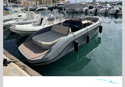 Rand Play 24 Motorbåt 2022, med Mercruiser motor, Frankrike