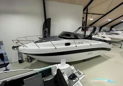 Saver 750 Cabin Sport Nedsat Motorbåt 2023, med Suzuki V6 motor, Danmark