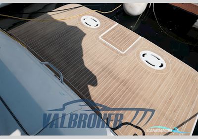 Sea Ray 310 Sundancer Motorbåt 1998, med Mercruiser 5.0 motor, Italien