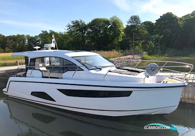 Sealine C330 Motorbåt 2017, med Volvo Penta D6-400 motor, Finland