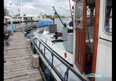 Sleepboot 17.36 Motorbåt 1927, med Daf / Leyland motor, Holland