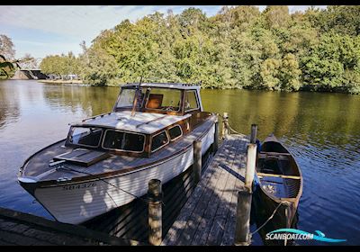 Storebro 28 Classic Motorbåt 1967, med Volvo Penta, BB115
 motor, Danmark