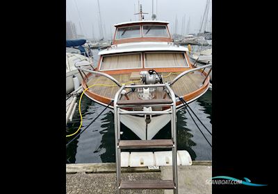 Storebro Royal Cruiser 34 Biscay Motorbåt 1982, med Volvo Penta motor, Sverige