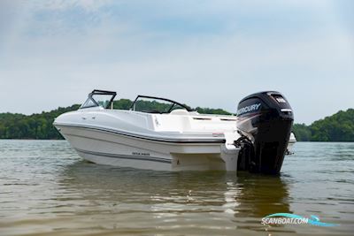 Bayliner VR4 OB Motorboat 2024, Denmark