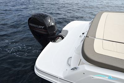 Bayliner VR5 OB Cuddy Motorboat 2024, Denmark