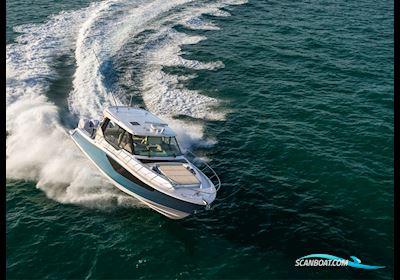 Boston Whaler 405 Conquest Motorboat 2023, with Mercury engine, The Netherlands