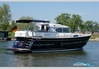 Elling E4 Ultimate Motorboat 2005, with Volvo Penta engine, The Netherlands