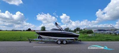 Four Winns H220 Motorboat 2005, with Mercruiser engine, The Netherlands