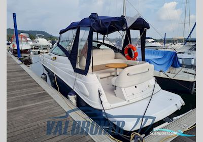 Four Winns Vista 248 Motorboat 2004, with Volvo Penta 5Gxi engine, Italy