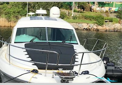 Jeanneau Prestige 34 HT Motorboat 2004, with Volvo Penta KAD 300/DP engine, Sweden