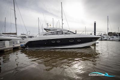 Princess V42 Motorboat 2009, with 2 x Volvo D6-370 engine, United Kingdom