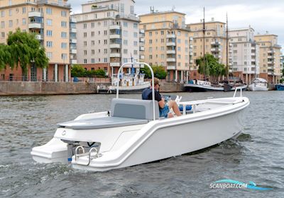 Q Yachts, Q24 Club Motorboat 2022, with Epropulsion Navy 6.0 Electric Engine engine, Finland