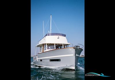 Rhea 34 Trawler Motorboat 2024, France