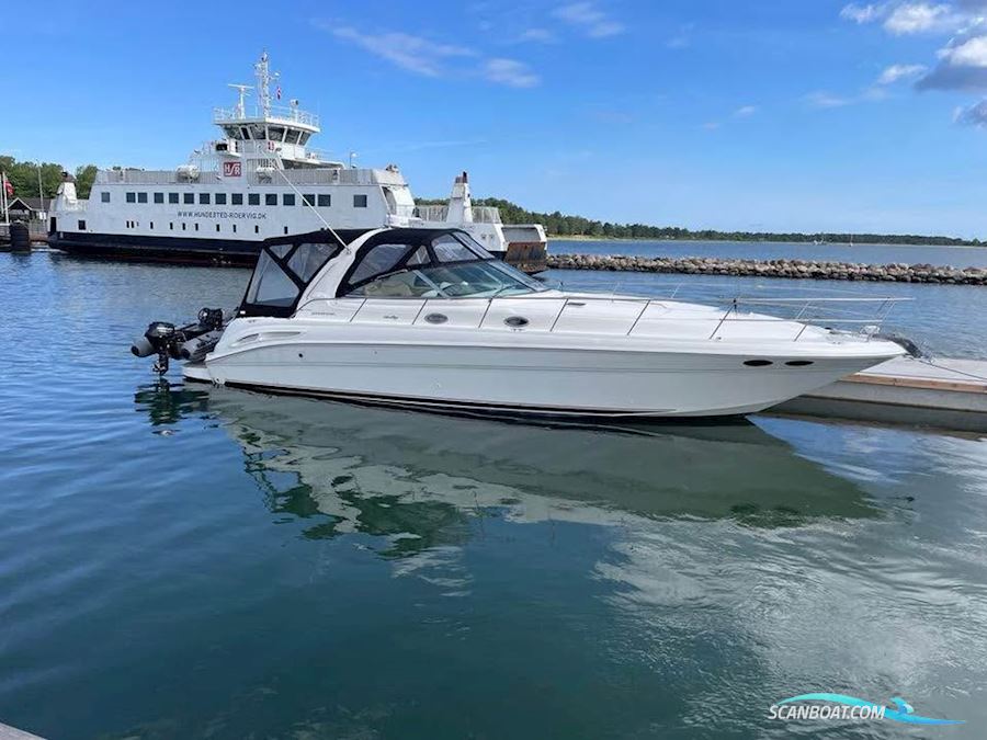 SeaRay Sundancer 410 Motorboat 2002, with Caterpillar engine, Denmark