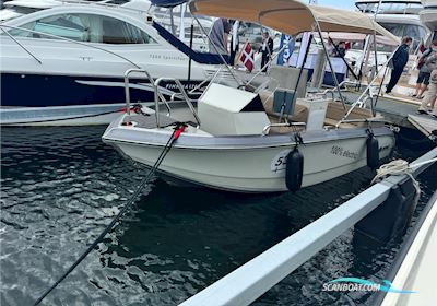 Valkama Picnic Cruiser - Demobåt Motorboat 2024, with Rad Propulsion engine, Sweden