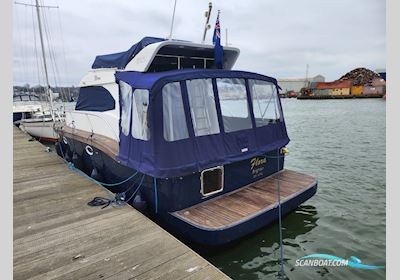 Viking Marine Viki 32 Motorboat 2003, with Yanmar engine, United Kingdom