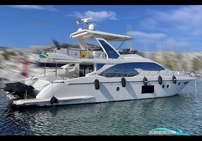 Azimut 66 Motorboot 2017, mit CATERPILLAR motor, Frankreich