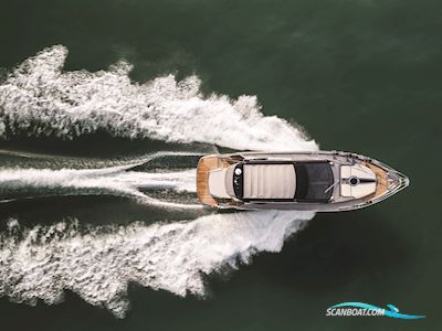 Cranchi M44 HT - 2022 Motorboot 2022, mit Volvo Penta D6 m/Joystik motor, Dänemark