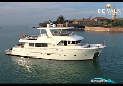 Favaro Yachts Explorer 76 Motorboot 2015, mit John Deere motor, Italien