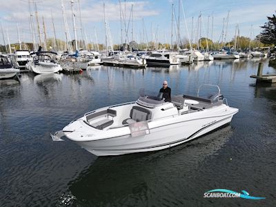 Jeanneau Cap Camarat 7.5 CC Serie 3 Motorboot 2022, mit Yamaha motor, England