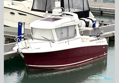 Jeanneau Merry Fisher Marlin 6 Motorboot 2010, mit Mercury motor, England