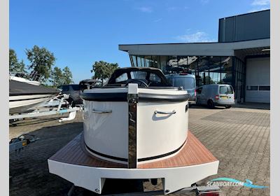 Maxima 650 Flying Lounge Met Boegschroef Motorboot 2024, mit Suzuki motor, Niederlande