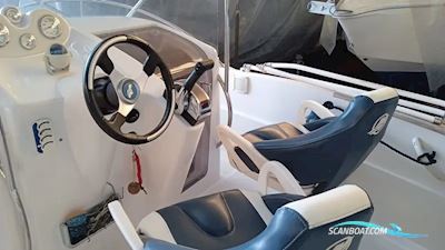 Quicksilver 555 Commander Motorboot 2007, mit Mercury motor, Spanien