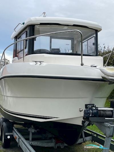 Quicksilver Captur Avor 690 Motorboot 2016, mit Mercruiser motor, Dänemark