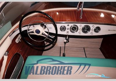 Riva Ariston Motorboot 1959, mit Chris Craft MCL motor, Italien