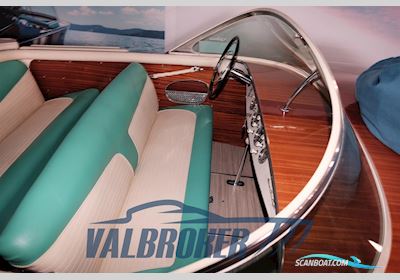 Riva Ariston Motorboot 1959, mit Chris Craft MCL motor, Italien