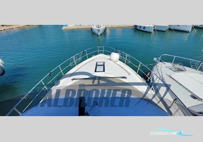 Sealine F 42 Motorboot 2012, mit Volvo Penta IPS 600 motor, Kroatien