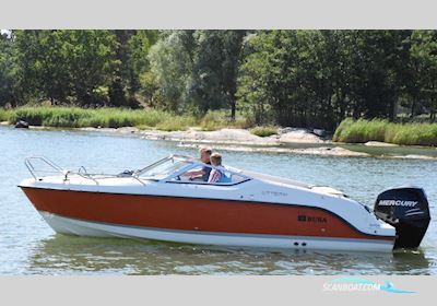 Uttern D62 Motorboot 2012, mit  Mercury  motor, Sweden