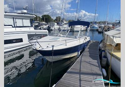 Bayliner 192 Discovery Motorboten 2009, met Mercruiser 220 Mpi motor, United Kingdom