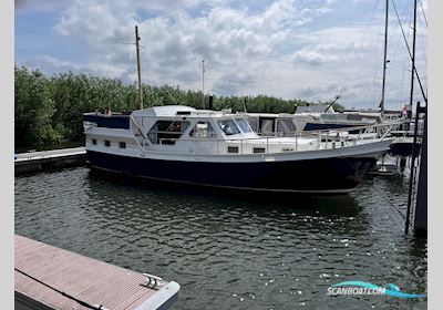 De Ruiter Trawler 1250 AK Motorboten 1980, met Iveco motor, The Netherlands