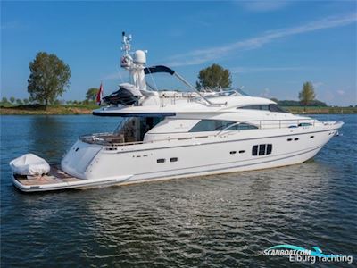 Fairline Squadron 78 - Custom - CVO  Motorboten 2010, The Netherlands