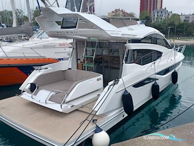 Galeon 430 Skydeck Motorboten 2022, met Volvo Penta D6 motor, Kroatië