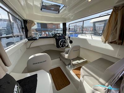 Quicksilver 675 Pilothouse Motorboten 2018, met Mercury motor, United Kingdom