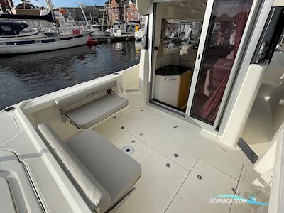 Quicksilver 755 Pilothouse Motorboten 2017, met Mariner motor, United Kingdom