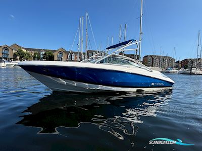 Regal 2200 Bowrider Motorboten 2008, met Volvo motor, United Kingdom