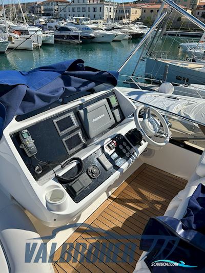 Sunseeker Manhattan 63 Motorboten 2012, met Man V8-1200 motor, Italië