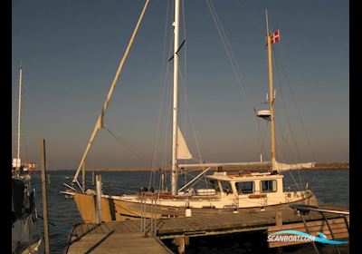 Fisher 34 Motorsailer 1978, with Vetus VH 4,80 4 Cel. engine, Denmark