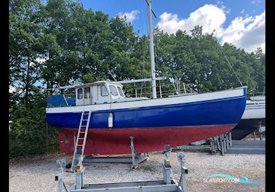 Albatros 33 Motorzeiler 1984, met Leyland
 motor, Denemarken