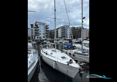 Bavaria 42 Cruiser Sailing boat 2000, with Volvo Penta engine, Sweden