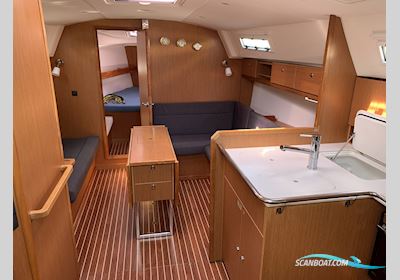 Bavaria Cruiser 36 Sailing boat 2013, with Volvo-Penta engine, Germany