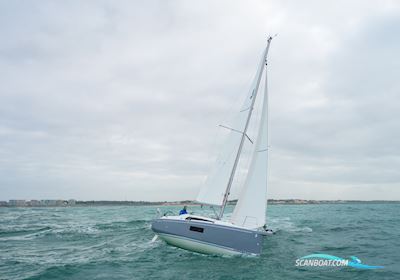 Beneteau Oceanis 30.1 Sailing boat 2020, with Yanmar 3YM20 15 KW engine, Sweden