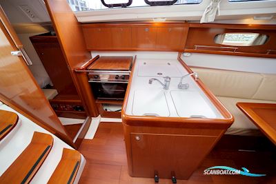 Beneteau Oceanis 31 Sailing boat 2010, with Yanmar engine, The Netherlands