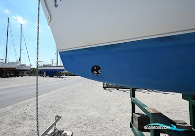 Beneteau Oceanis 331 Sailing boat 2002, with Volvo Penta MD2030 engine, Greece