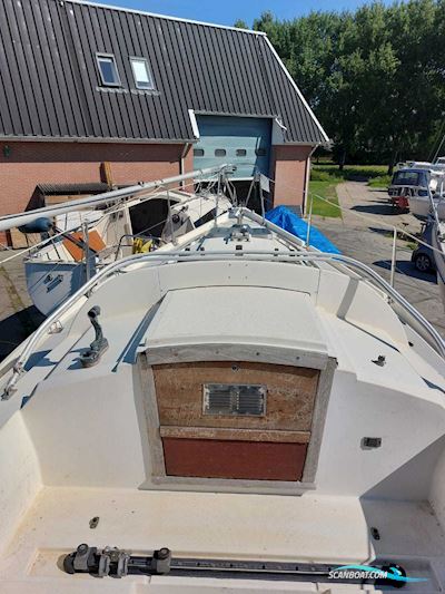 Contest 28 Sailing boat 1980, with Volvo Penta engine, The Netherlands